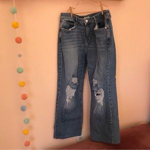 2/$10 Forever 21 Distresses Mom Jeans